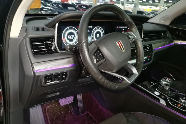 Used Hongqi HS5 2022 Revised Version 2.0T Smart Connect Flagship Edition
