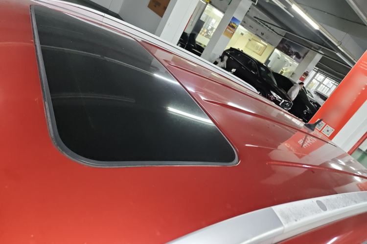 Used Chery Tiggo 5 2014 2.0L CVT Family Deluxe Edition Roof