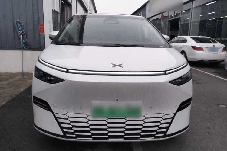 Used XPeng X9 2025 740 Ultra-Long Range Max
