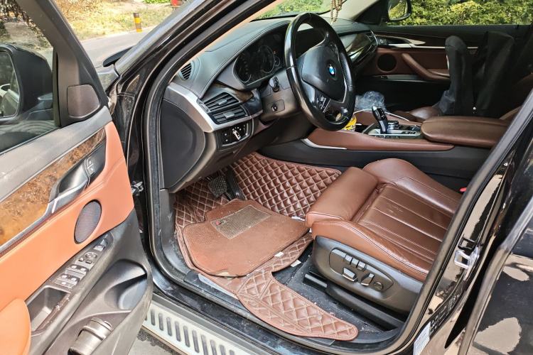 Used BMW X6 2015 xDrive28i