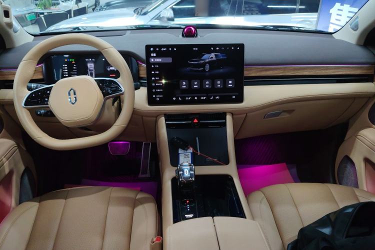 Used Hima AITO M7 2024 1.5T Intelligent Driving 4WD Pro Edition 5 Seats
