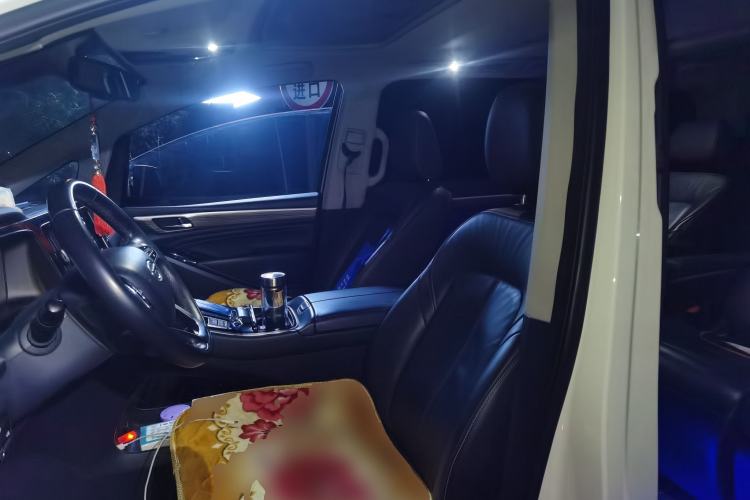 Used GAC Trumpchi M8 2023 Lingxiu Series 390T Prestige Edition
