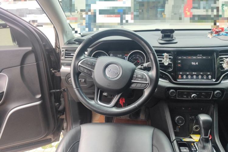 Used Jeep Grand Commander 2018 2.0T Four-Wheel Drive Enjoyment Version China V
