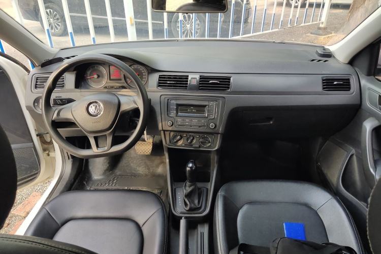 Used Volkswagen Santana 2016 1.6L Automatic Fashion Edition
