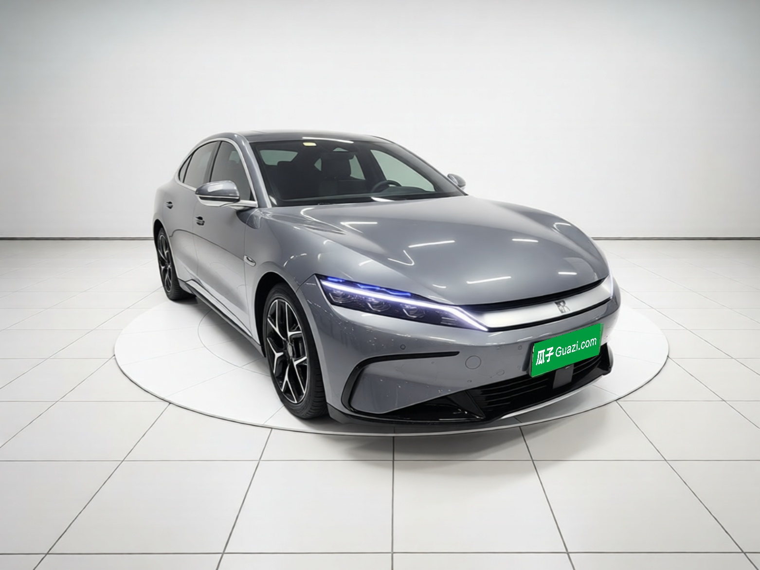 BYD Han 2022 EV Genesis Edition 715 km Front-Wheel-Drive Flagship Model — снимка 3