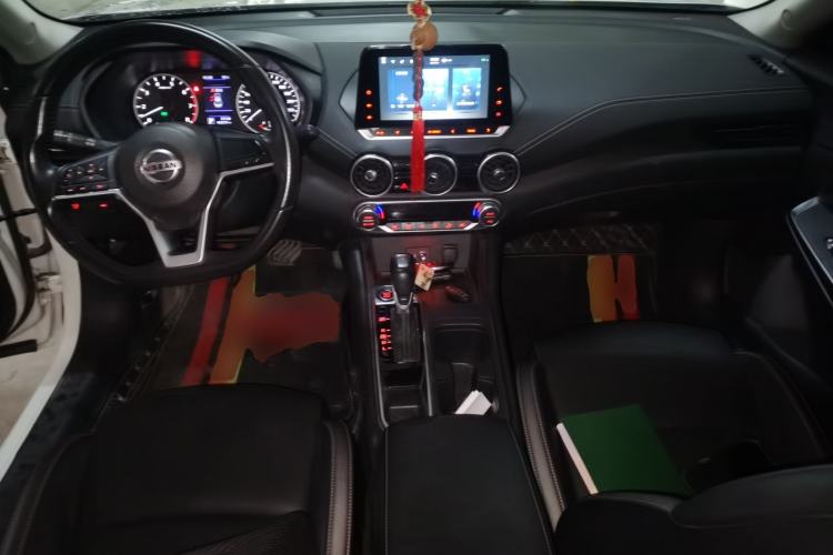 Used Nissan Sylphy 2021 1.6L XL CVT Enjoyment Edition Center Console