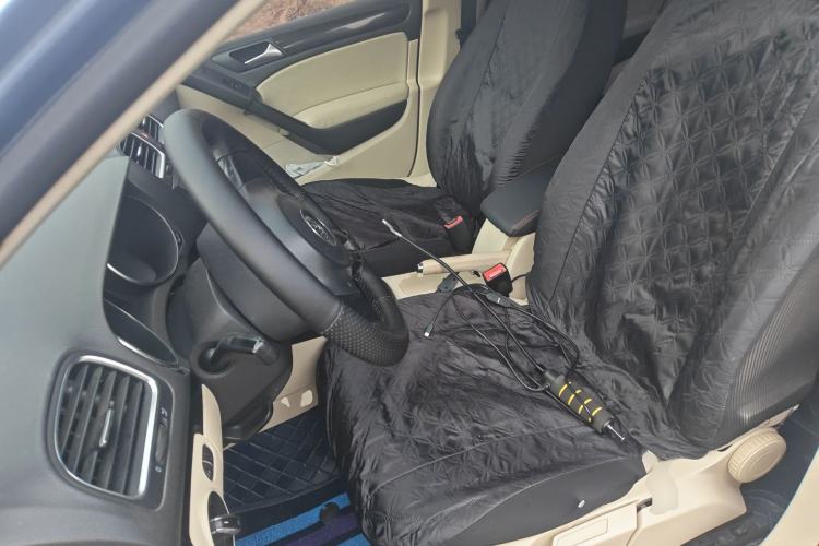 Used Volkswagen Golf 2011 1.6 Manual Comfort Model
