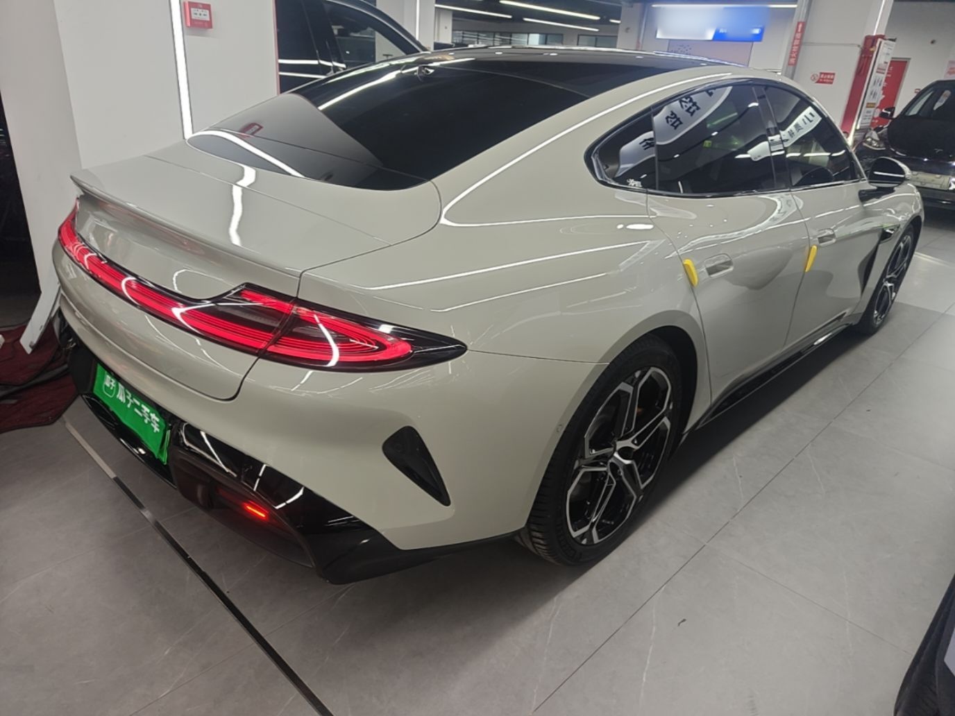 Xiaomi Auto SU7 2024 Four-Wheel Drive Ultra-Long Range Advanced Intelligent Driving Max Edition — снимка 6