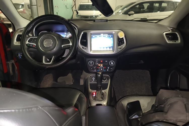 Used Jeep Compass 2017 200T Automatic Family Edition