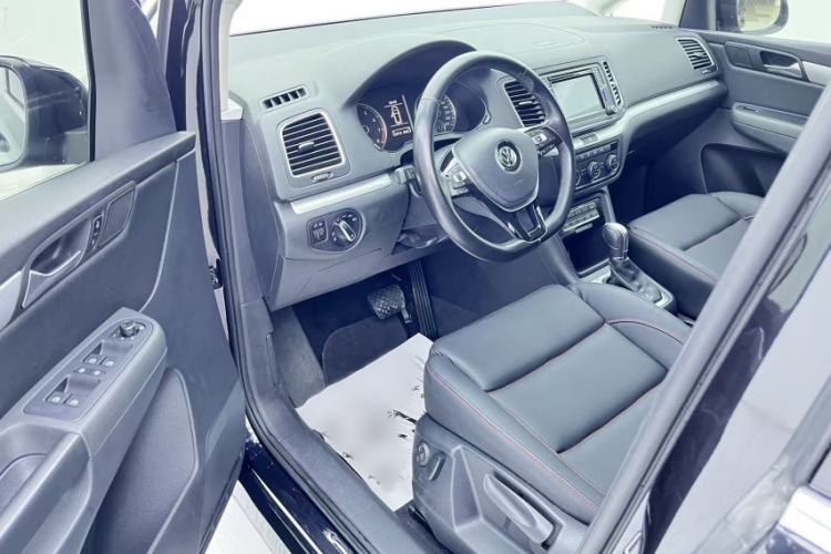 Used Volkswagen Sharan 2017 380TSI Comfort Edition 6-Seater
