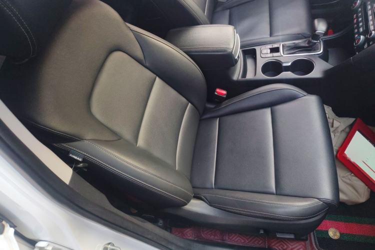 Used Kia KX5 2017 1.6T Automatic Two-Wheel Drive 15th Anniversary Special Edition DLX