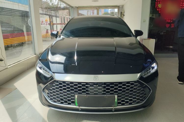 Used BYD Qin PLUS 2024 HONOR Edition DM-i 55KM Leading Model Front