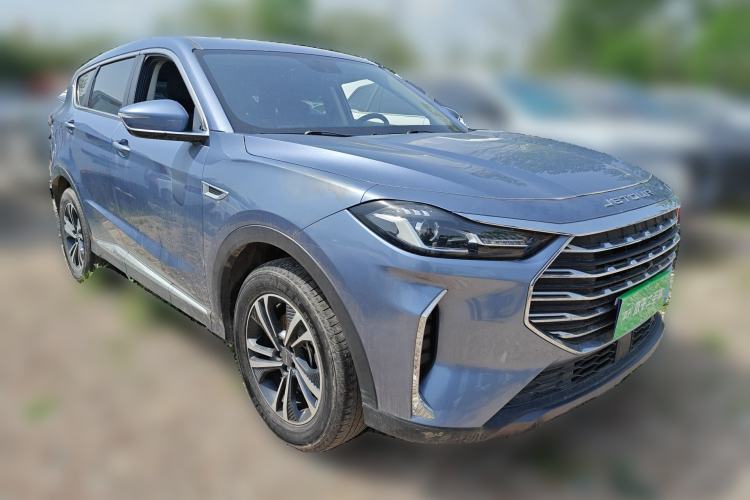 Used JETOUR X70 PLUS 2021 1.5T DCT Fire 5-Seater Front Right 45 Deg