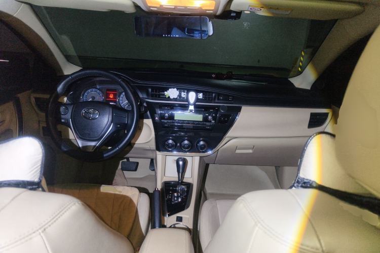 Used Toyota Corolla 2014 1.6L CVT GL-i Leather Edition
