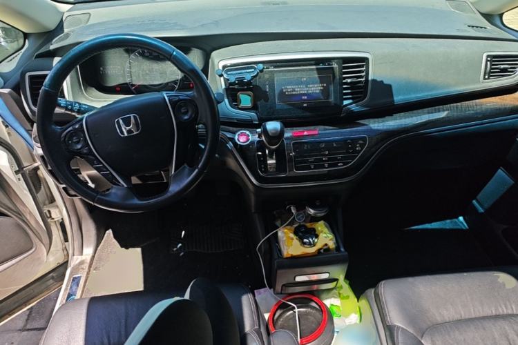 Used Honda Odyssey 2015 Updated Version 2.4L Smart Edition