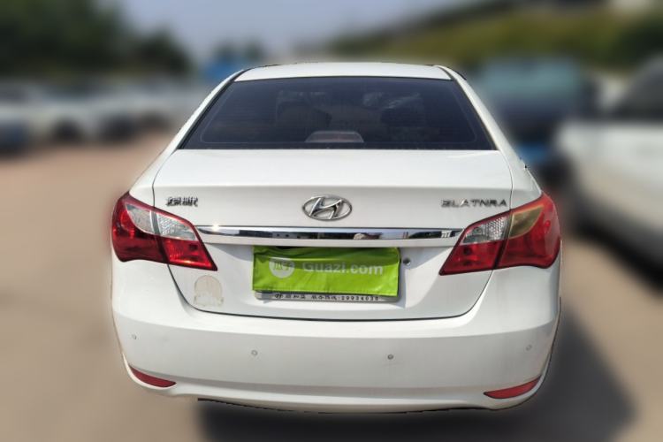 Used Hyundai Celesta 2015 1.6L Automatic Comfort Model
