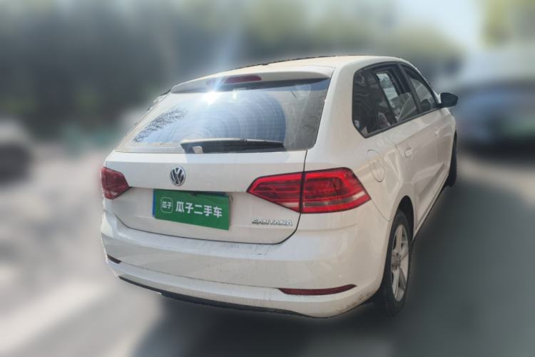 Used Volkswagen Santana 2015 HaoNa 1.6L Manual Fashion Edition Rear Right 45 Deg