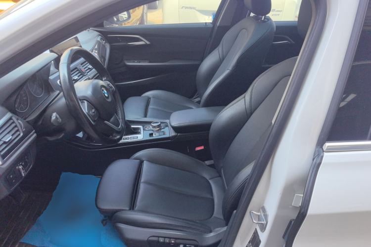 Used BMW 1 Series 2017 118i Design Package Model Left Front Seat