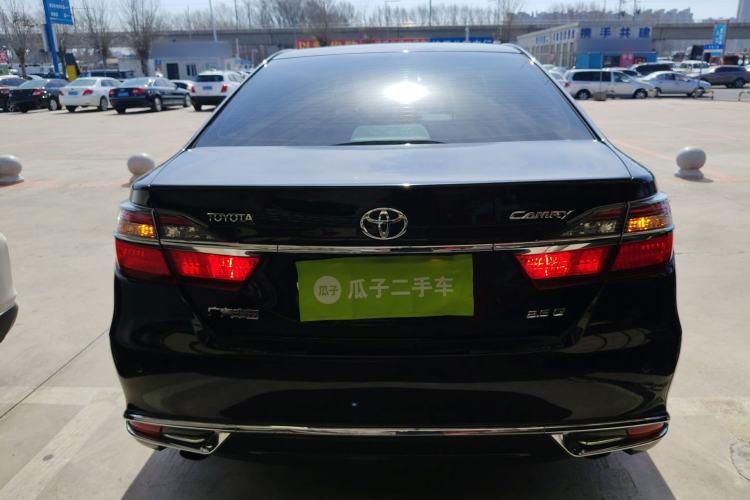 Used Toyota Camry 2016 2.5G 10th Anniversary Deluxe Navigation Edition Rear