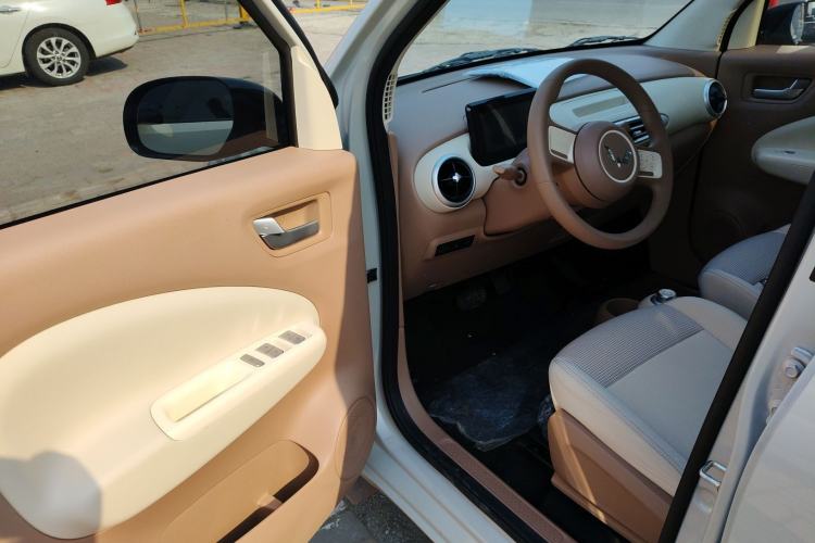 Used Wuling Hongguang MINIEV 2025 Four-Door Version Advanced Edition
