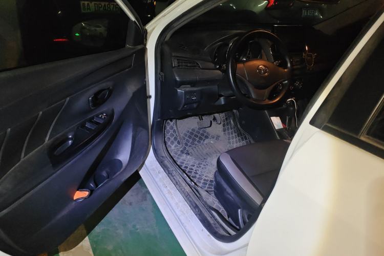 Used Toyota YARiS L Zhi Xuan 2020 1.5L CVT Leading Edition Driver Seat