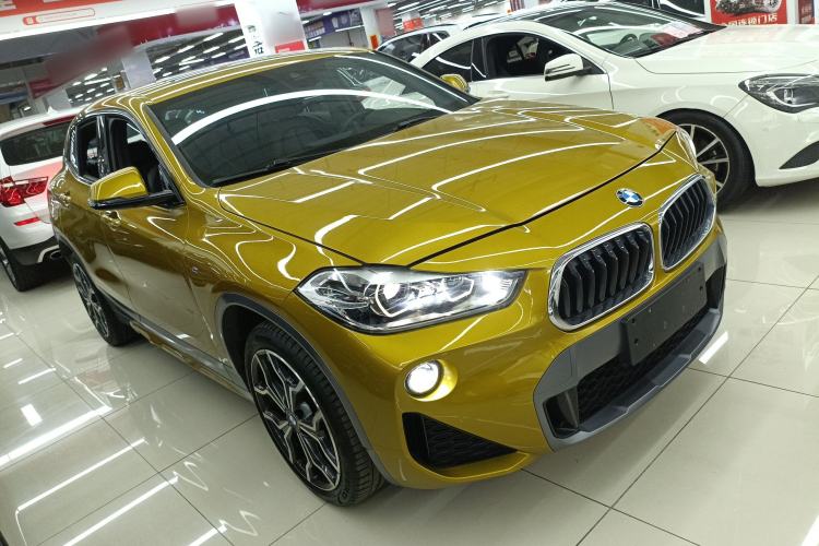 Used BMW X2 2019 sDrive25i Luxury Model with M Off-Road Package China VI Emission Standard
