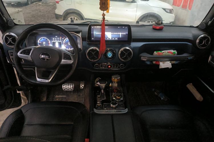 Used BAIC Off-Road BJ40 2019 2.3T Automatic Four-Wheel Drive Urban Hunter Edition Premium Model China VI Emission Standard
