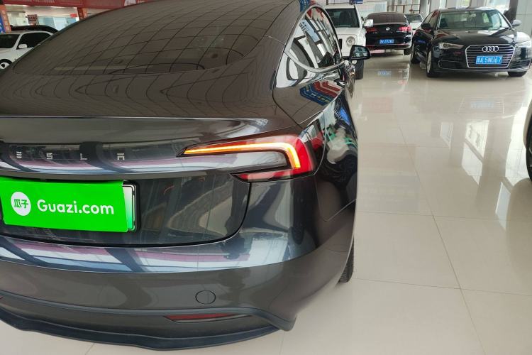 Used Tesla Model 3 2023 Rear-Wheel-Drive Version