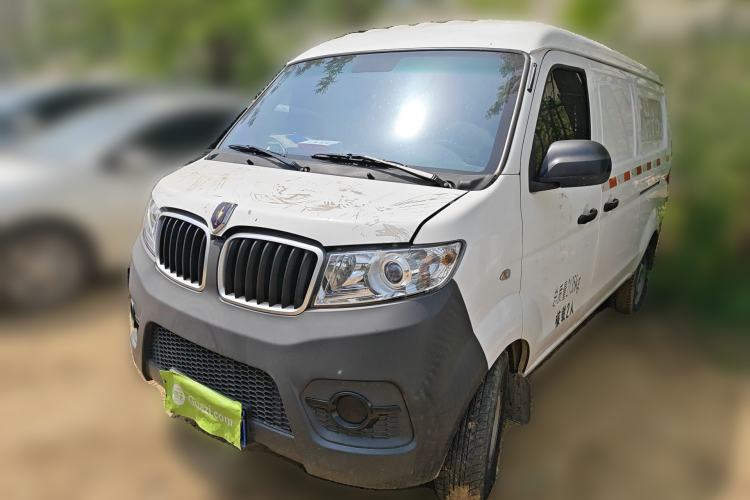 Used Jinbei Hiace X30 2023 1.5L Super-Enjoyment Van 2/5 Seats Non-Air-Conditioned Version SWC15M