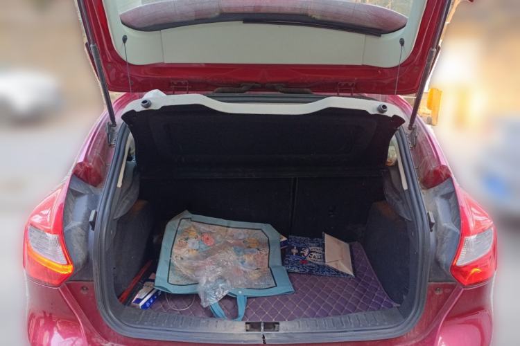 Used Ford Focus 2012 Hatchback 1.6L Automatic Fashion Edition
