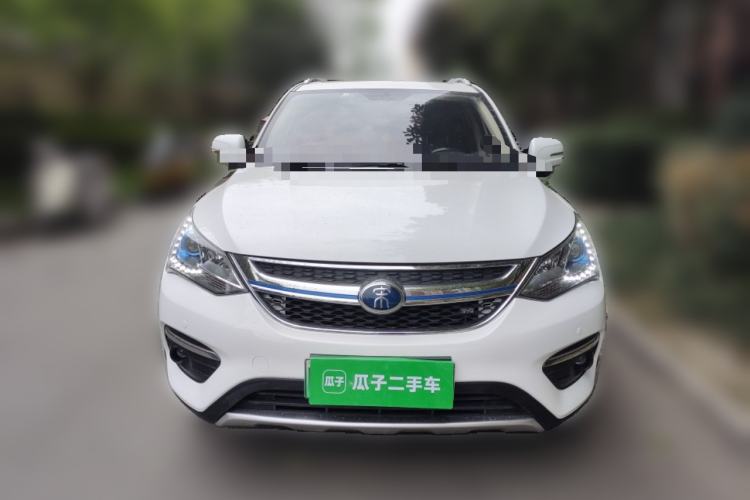 Used BYD Song New Energy 2017 Song DM 1.5TID All-Wheel Drive Luxury Model Front