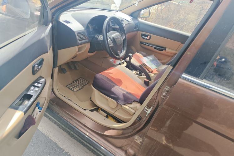 Used Wuling Hongguang 2014 1.5L S Comfort Model