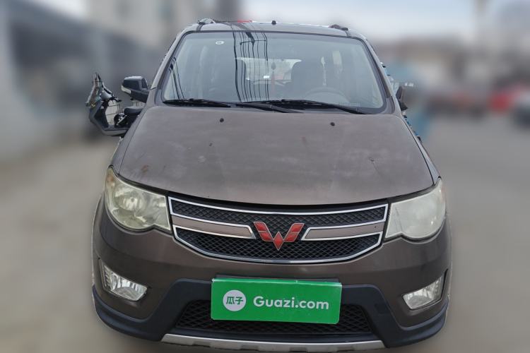 Used Wuling Hongguang 2014 1.5L S Luxury Model
