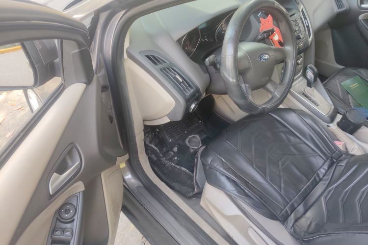 Used Ford Focus 2012 Sedan 1.6L Automatic Comfort Model