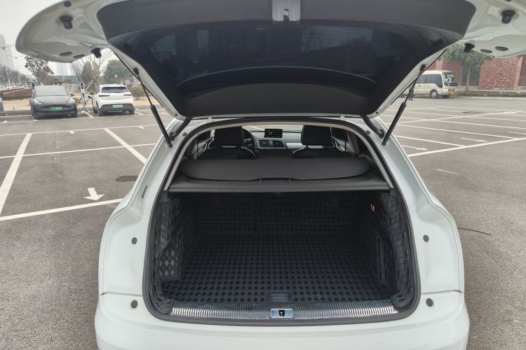 Used Audi Q3 2015 35 TFSI Comfort Model