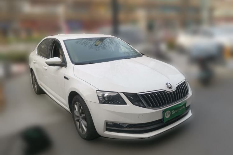 Used Skoda Octavia 2019 1.5L Automatic SmartDrive Comfort Edition China VI Standard