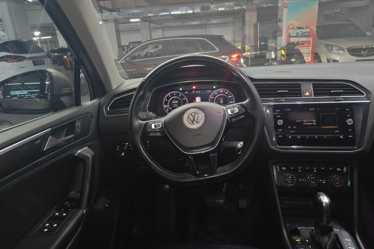 Used Volkswagen Tiguan 2018 330TSI All-Wheel-Drive Innovation Model