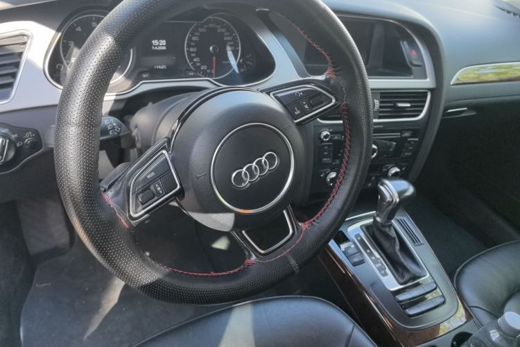 Used Audi A4L 2015 35 TFSI Automatic Comfort Model