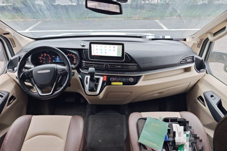 Used SAIC MAXUS V100 RV 2022 2.0T Life Home V100 Mountain Retreat Long Bed
