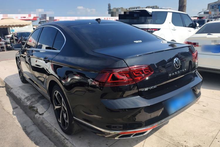 Used Volkswagen Magotan 2023 2 Million Units Commemorative Edition 330TSI DSG Luxury Version Exterior 2