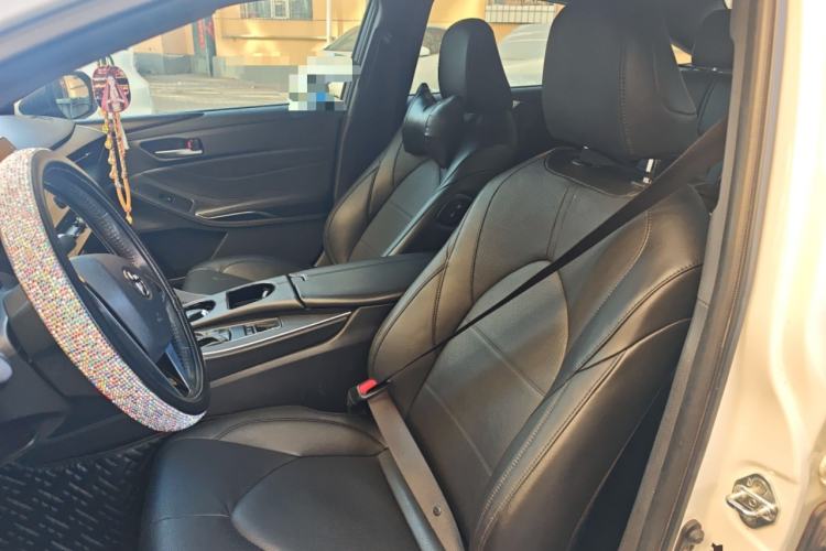 Used Toyota Avalon 2019 2.0L XLE Premium Edition China VI
