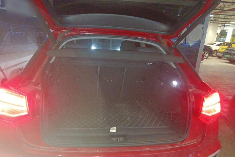 Used Audi Q2L 2022 35 TFSI Fashionable and Elegant Model
