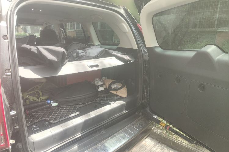 Used Haval H9 2016 2.0T Four-Wheel Drive Luxury Version 5 Seats