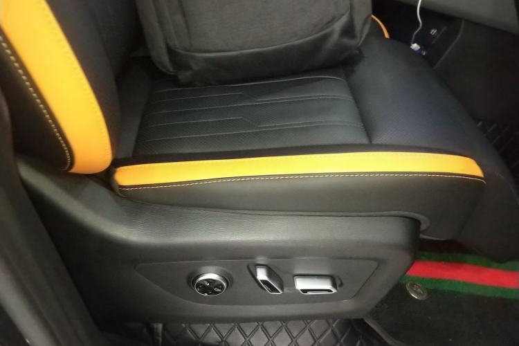 Used BAIC Off-Road BJ40 2024 2.0T All-New Urban Hunter Edition Ultimate Version