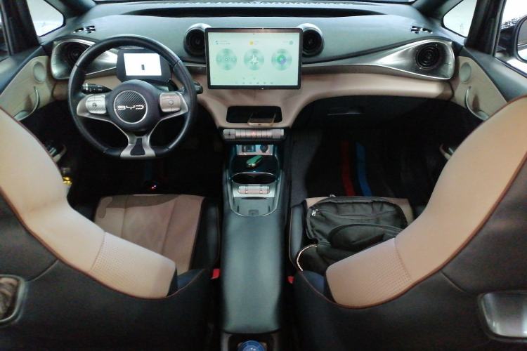 Used BYD Dolphin 2023 420 km Fashion Edition