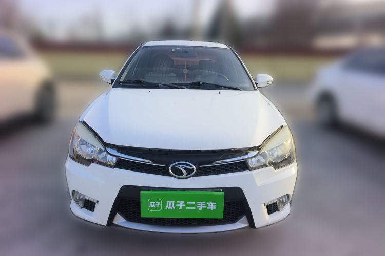 Used Soueast V3 Lingyue 2014 1.5L Manual Style Value Edition