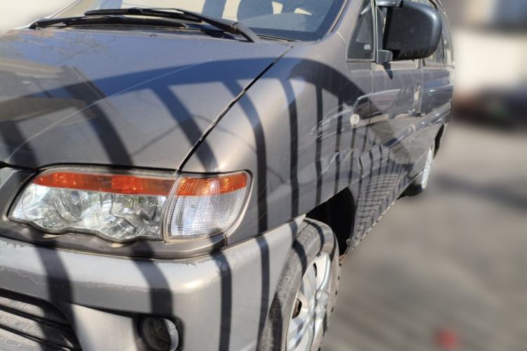 Used FORTHING Lingzhi 2016 V3 1.5L 7-Seater Comfort Model China V Standard