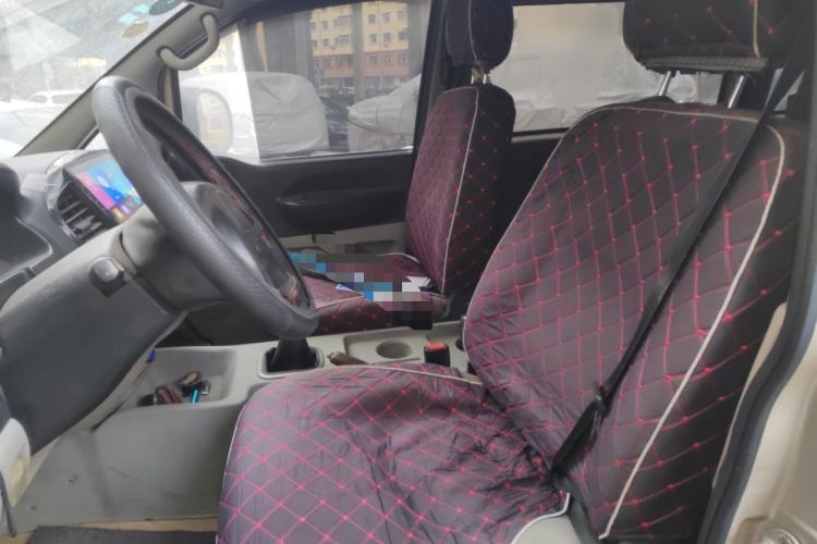 Used FORTHING Lingzhi 2016 V3 1.5L 7-seat Standard Model China IV Standard