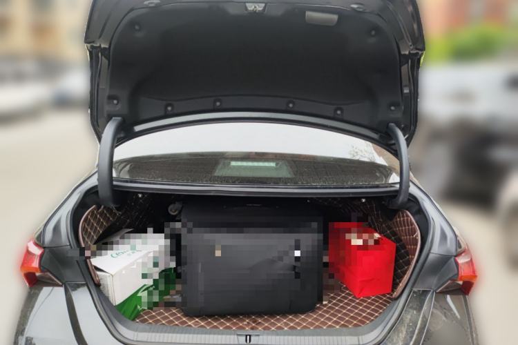 Used Toyota Avalon 2021 2.5L Luxury Edition Trunk