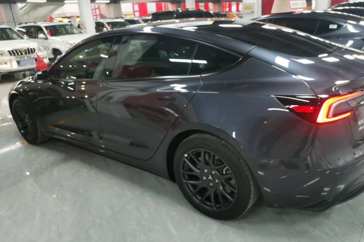 Used Tesla Model 3 2025 Rear-Wheel-Drive Version
